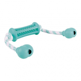 Дентална кучешка играчка Trixie Denta Fun stick with rope пръчка с въже и аромат на мента